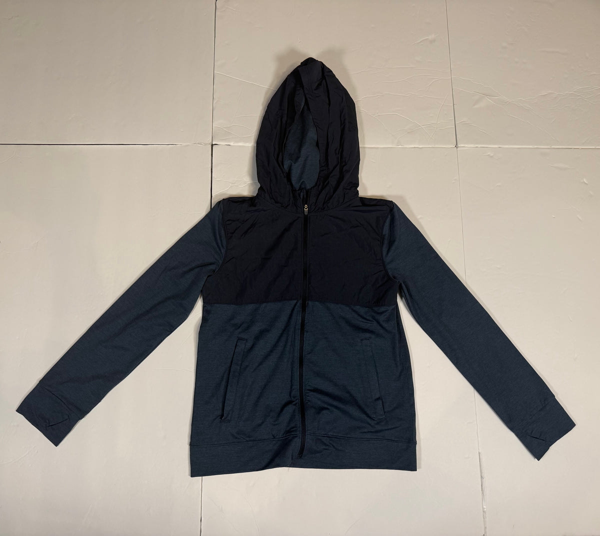 #141 Boys Large 10-12 All in Motion Athletic Hoodie with Thumb Hole - Navy