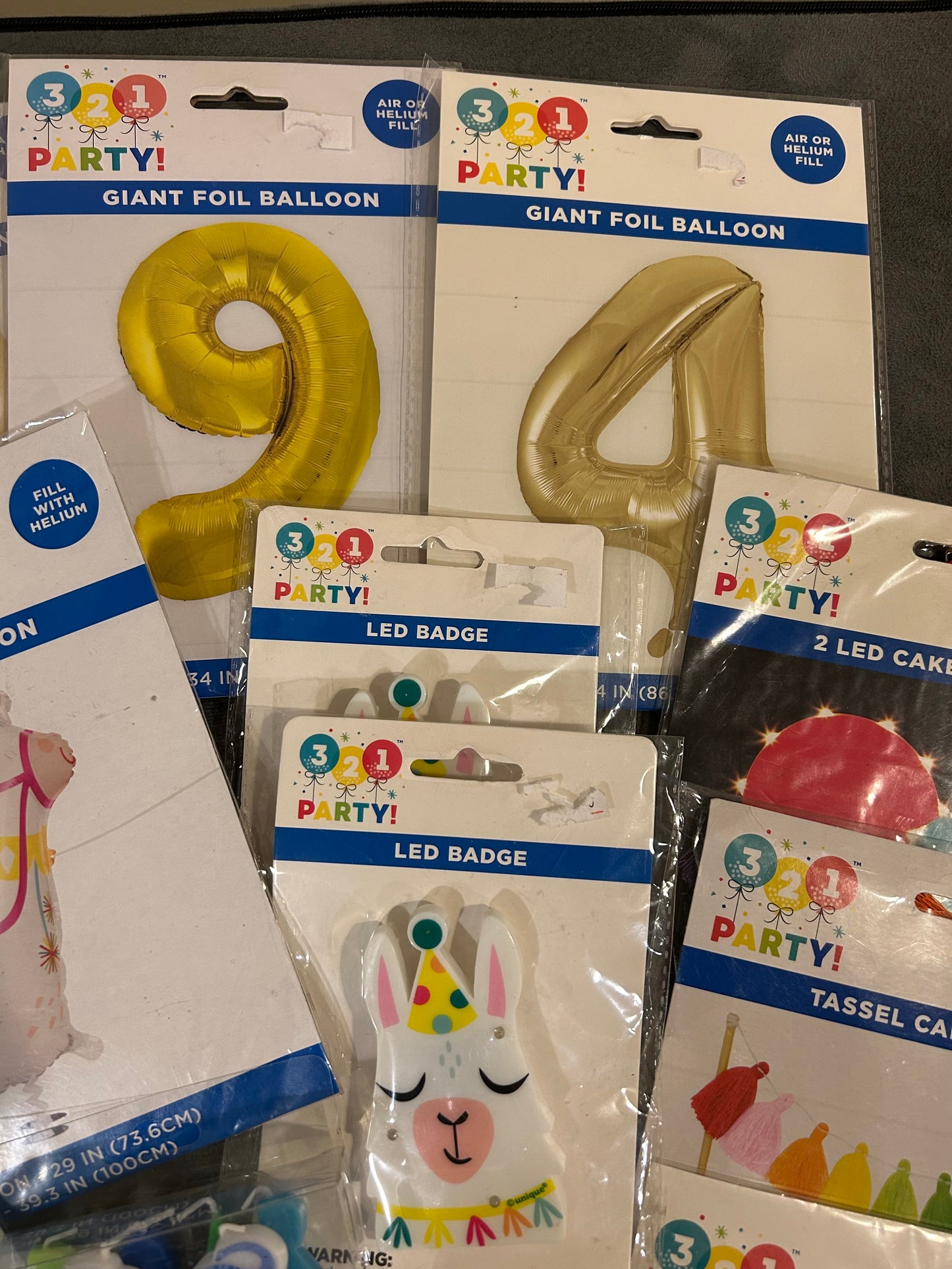 Seller 128 - Party Supply Bundle