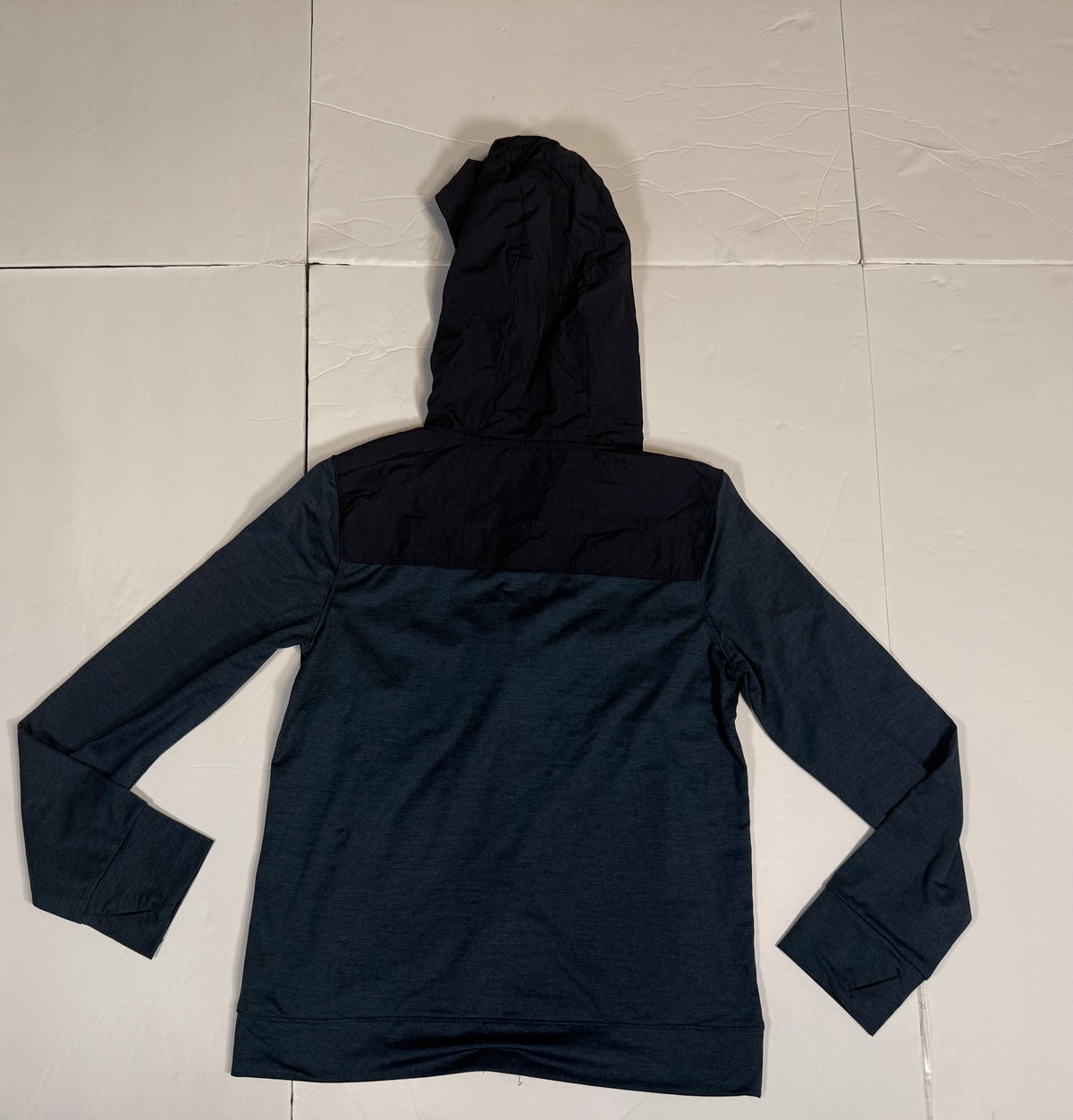 #141 Boys Large 10-12 All in Motion Athletic Hoodie with Thumb Hole - Navy
