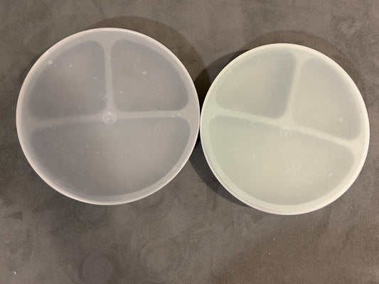 Seller 128 - Weesprout Silicone Divided Plate Set with Lids