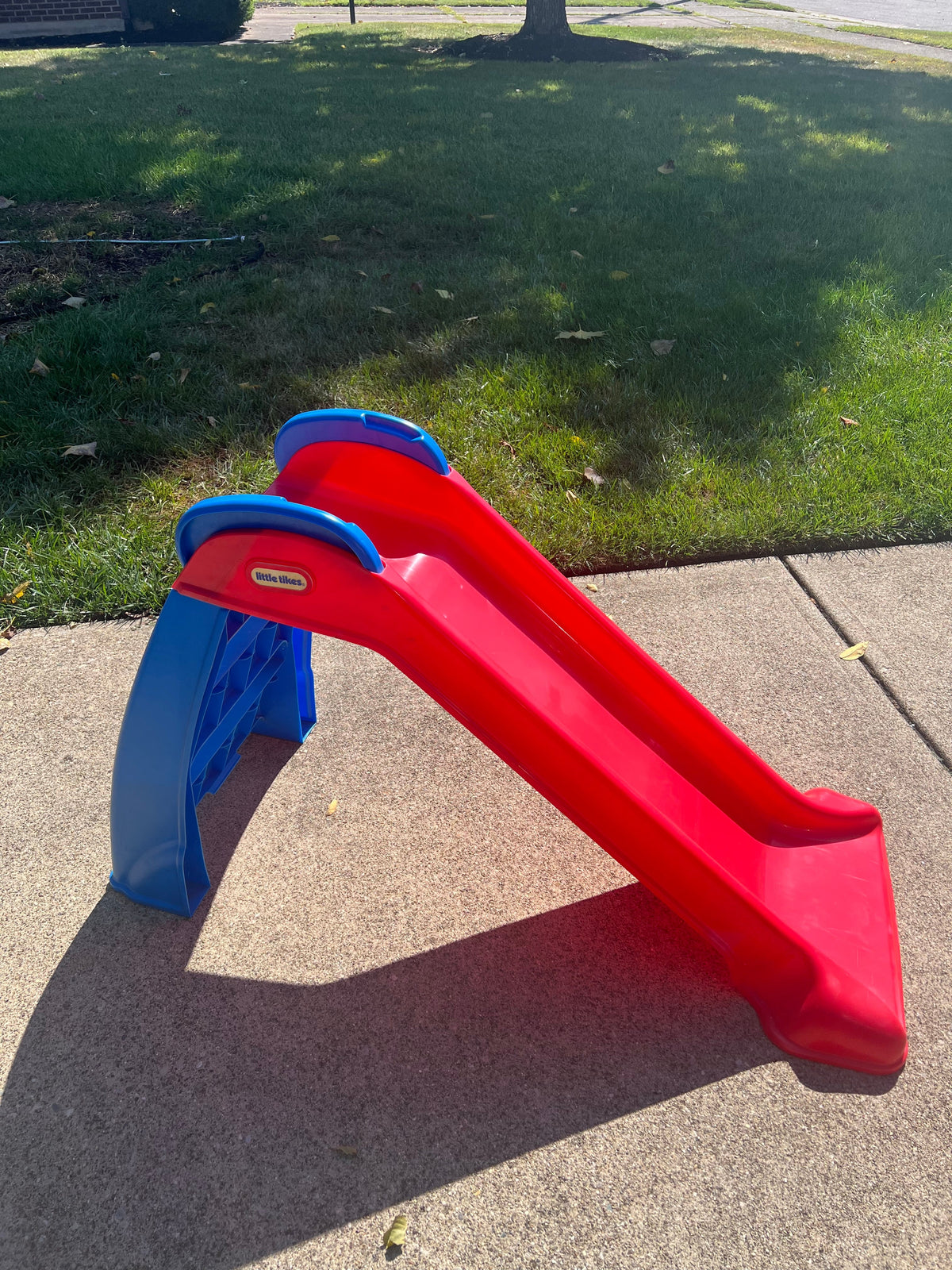 Seller #184 Boys Girls Slide - keep inside - 18M 24M 2T 3T 4T 5