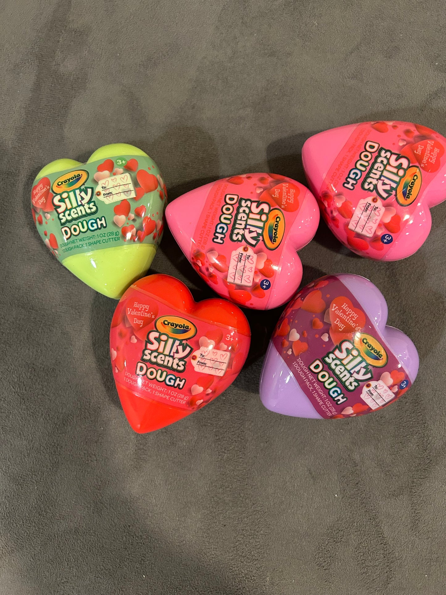 Seller 128 - Silly Scents Dough Valentine's Packs (dough and cutter) (5 of 5)