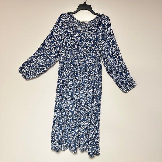 #87 Sonoma maternity dress, XXL, blue flowers