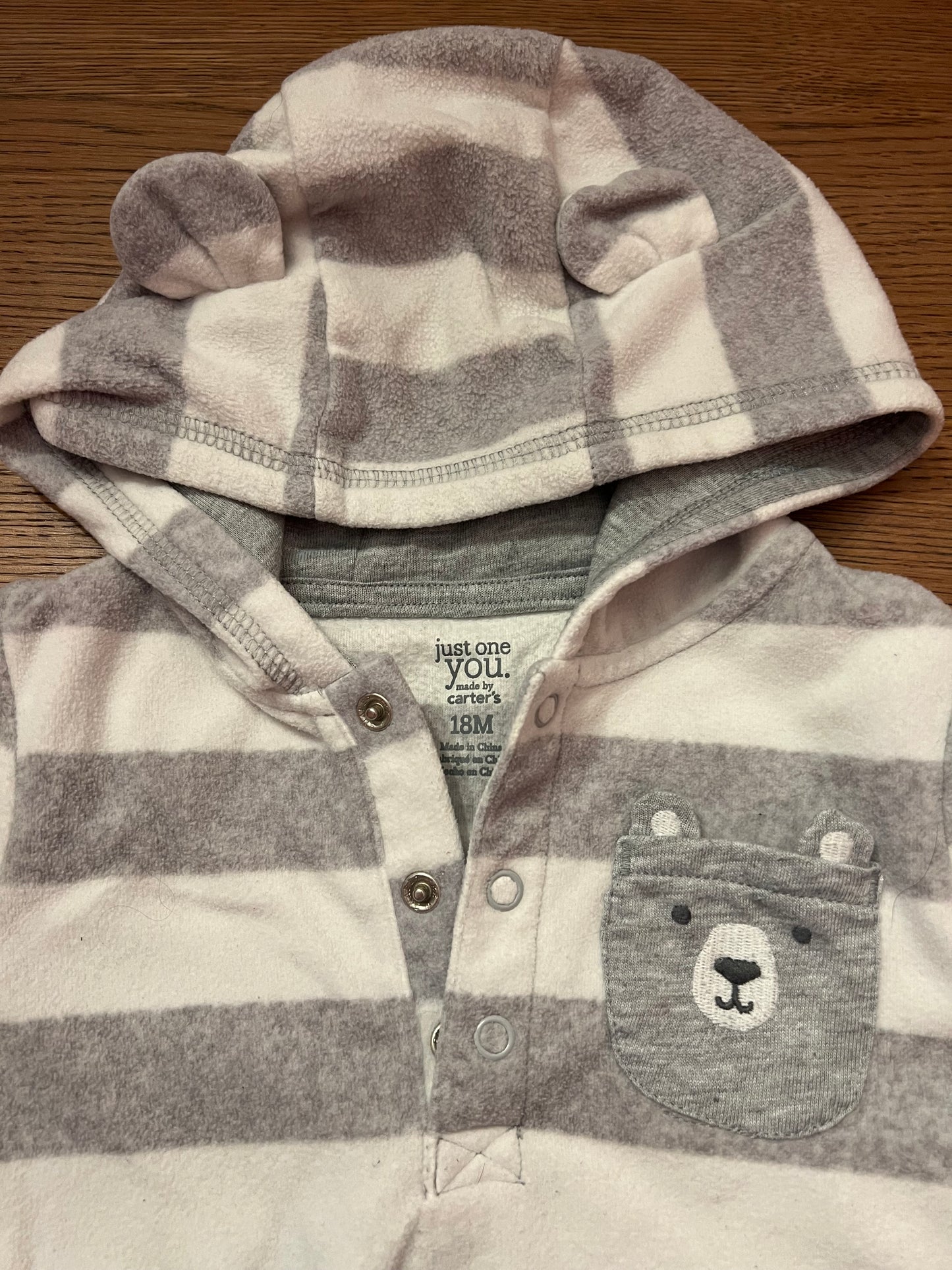 45236 (Kenwood) // Carter’s Just For You 18M fleece jumper with ears on hood