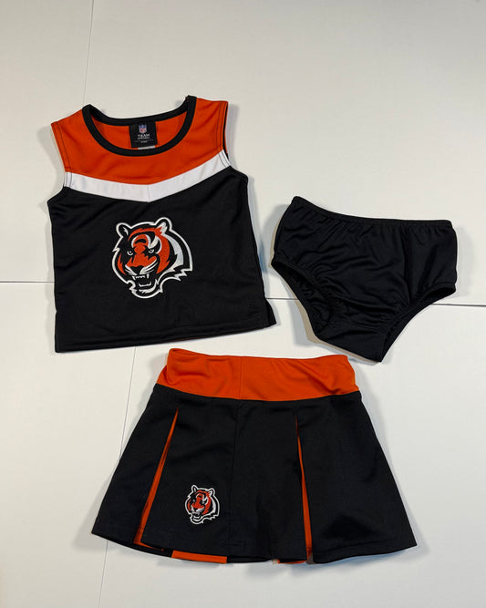 #180 Girls 4 Bengals  Ben Gal Cheerleader Outfit (2 of 2 available)