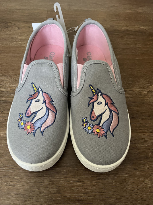 #124 NWT Osh Kosh B'Gosh Unicorn Gray Slip On Girls Shoes Size 2