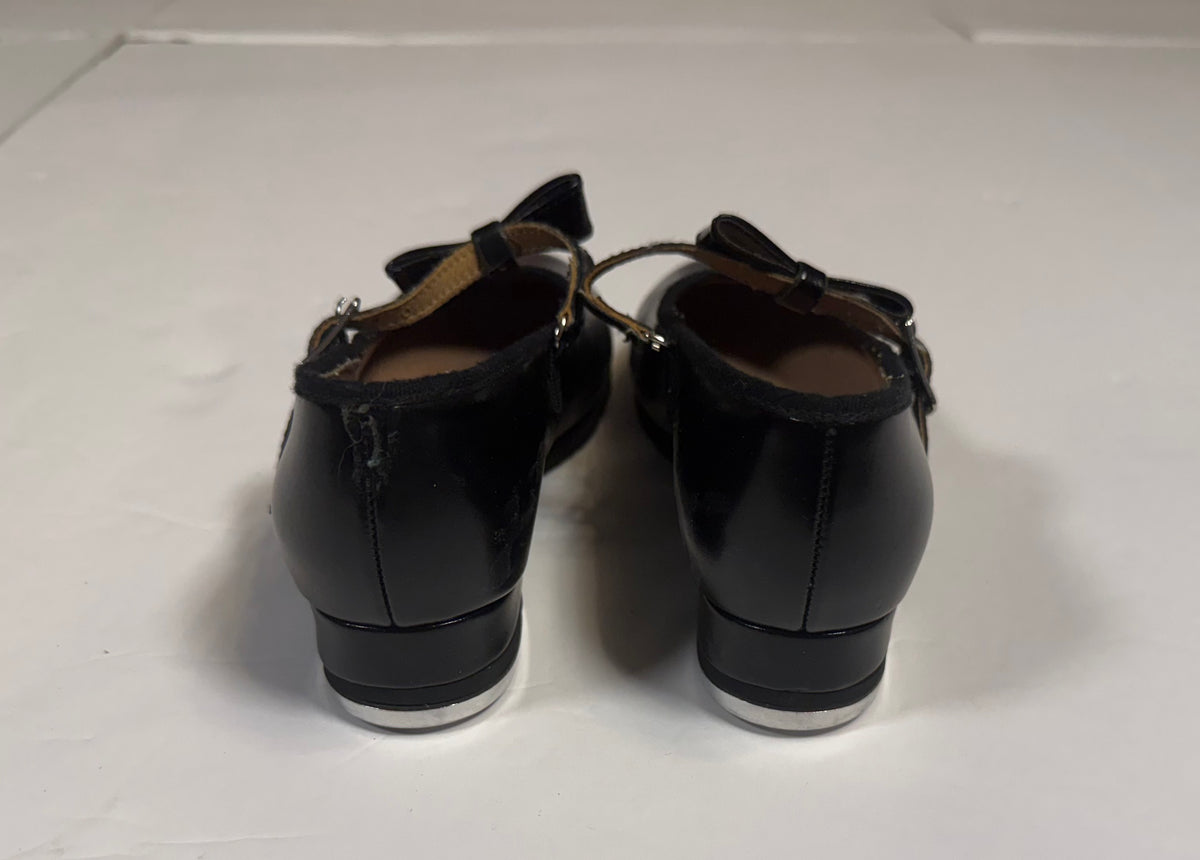 #141 Girls Size 12 Bloch Black Tap Shoes