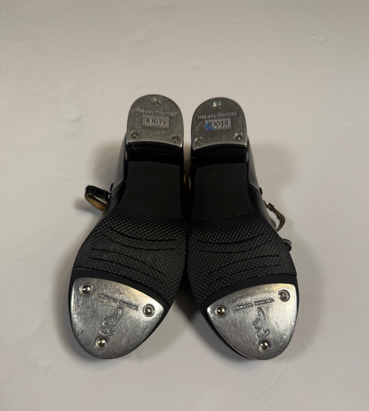 #141 Girls Size 12 Bloch Black Tap Shoes