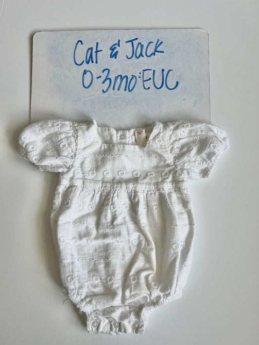 Cat & Jack 0-3 month Short Sleeve Bubble, EUC