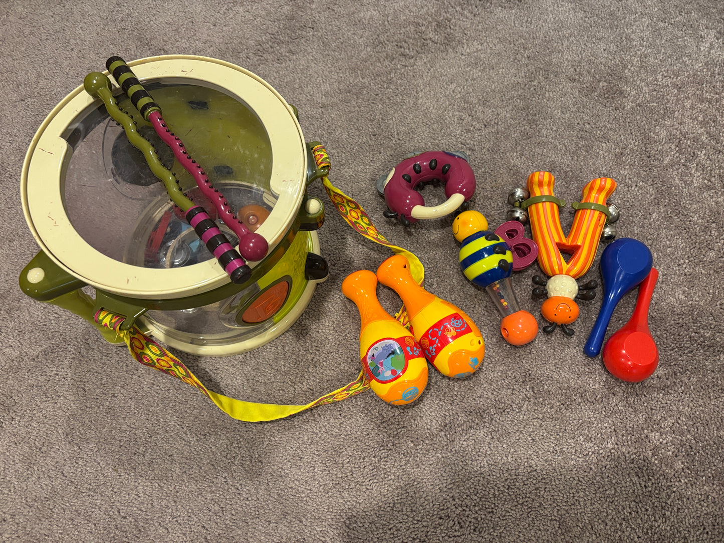 #138 -  - GUC Drum w/Instruments - PU 45236