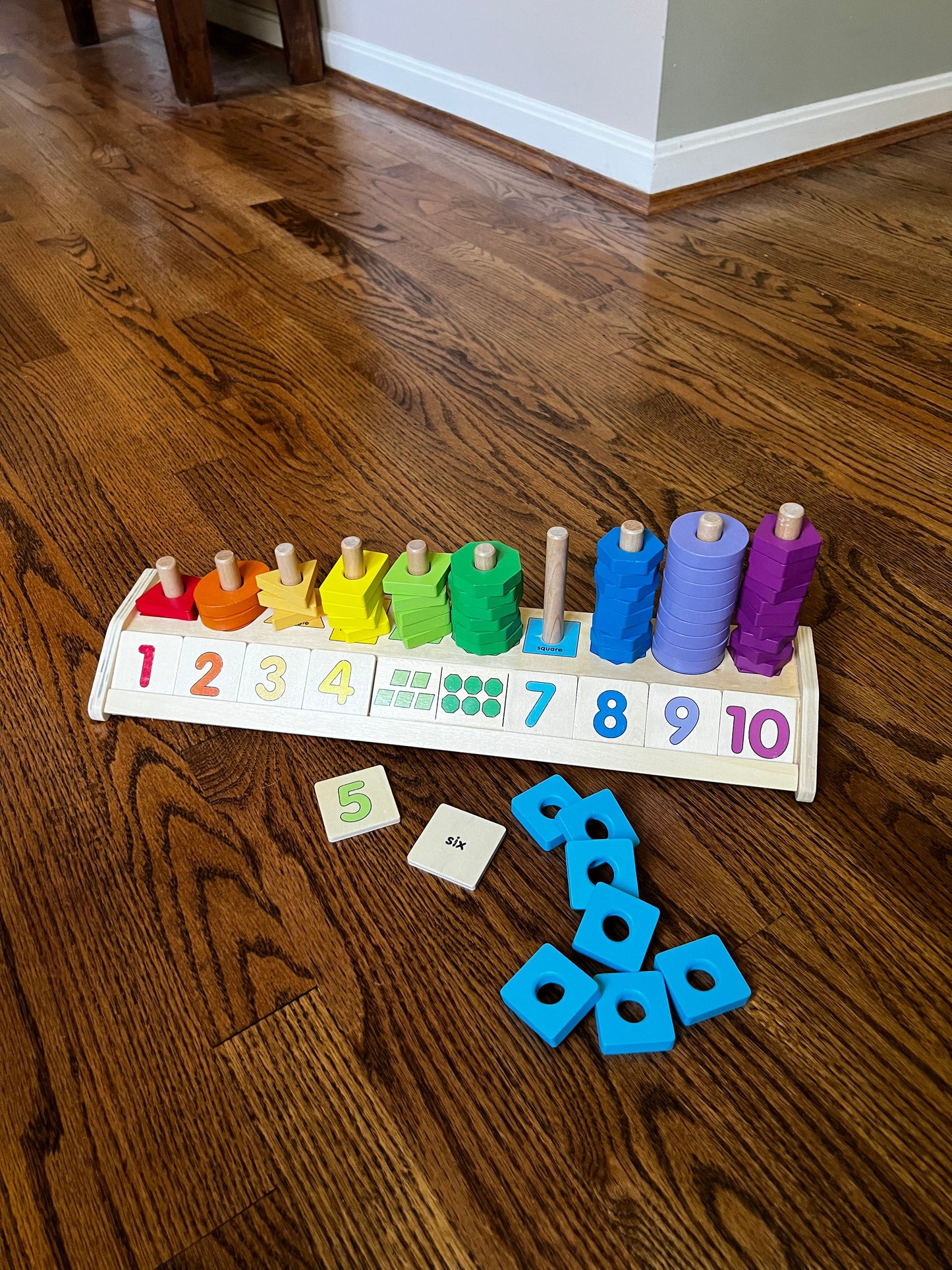 Seller #115 - REDUCED Melissa & Doug Wooden Counting Shape Stacker, VGUC