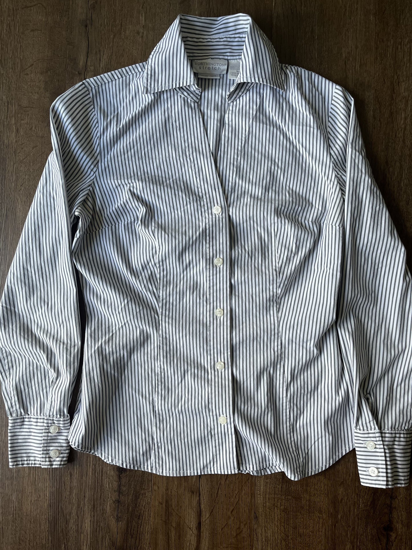 #124 Gray & White Stripe Button Down Shirt Women's Size 4