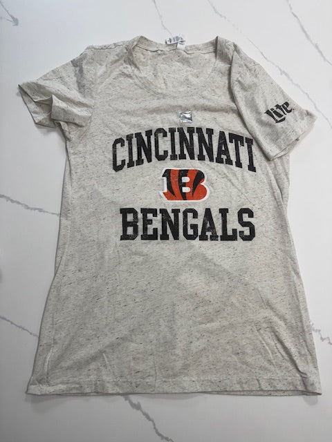 #222 Women's Bella Canvas Bengals XL Tee (Runs small) NWT