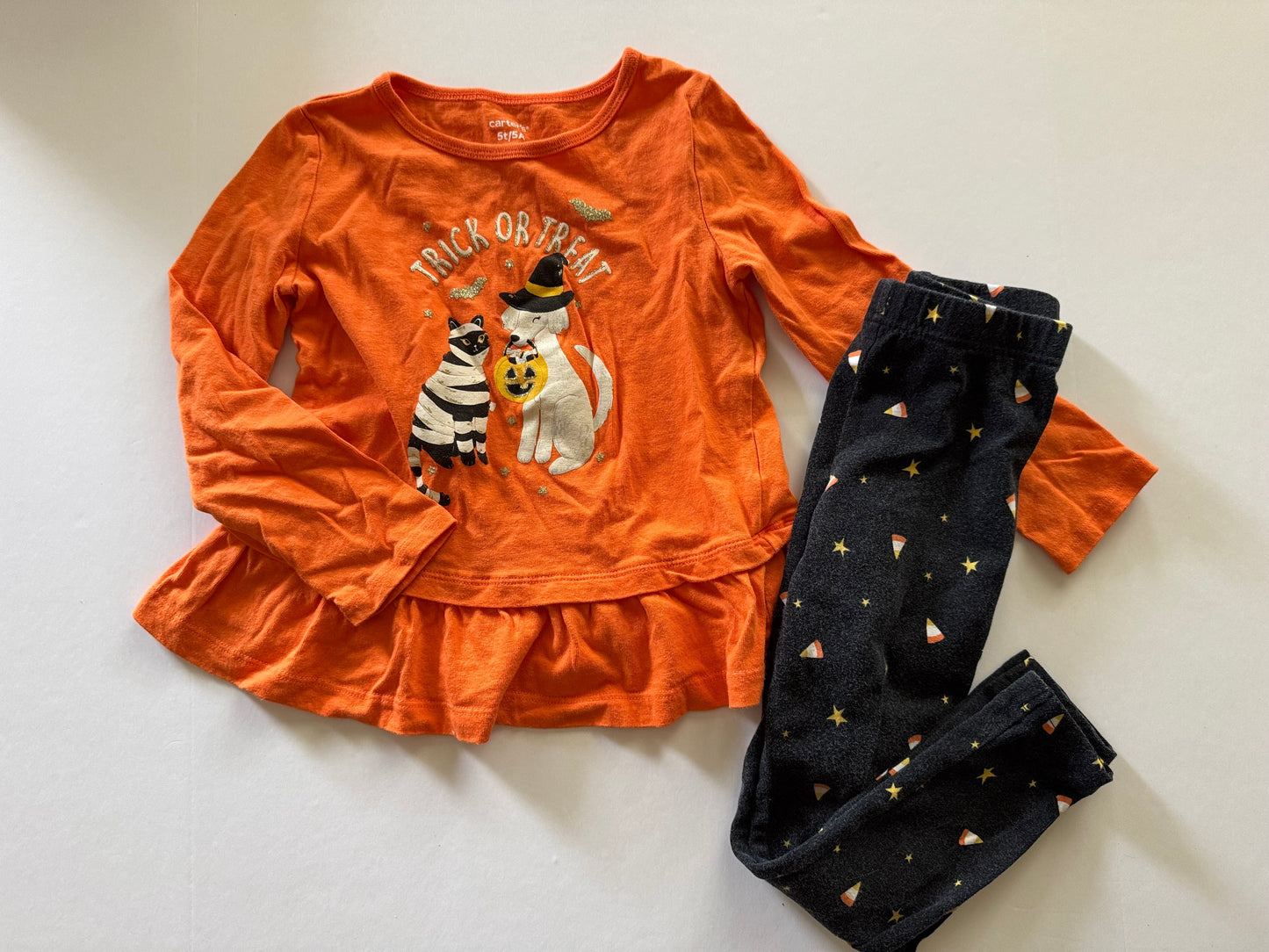 REDUCED #92 girls 5 t Halloween orange shirt and leggings outfit set