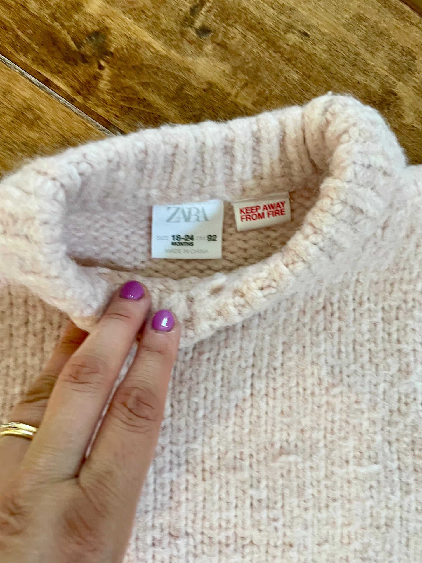 #199 REDUCED Girls Zara pink sweater vest size 18-24 months GUC