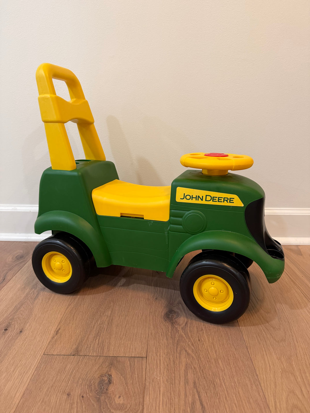 #21 • John Deere Sit 'N Scoot Tractor