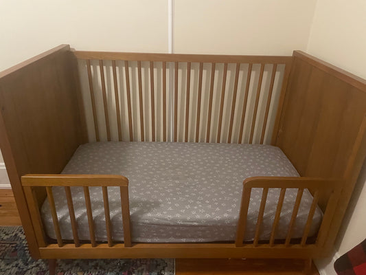 Pottery Barn Kids Crib