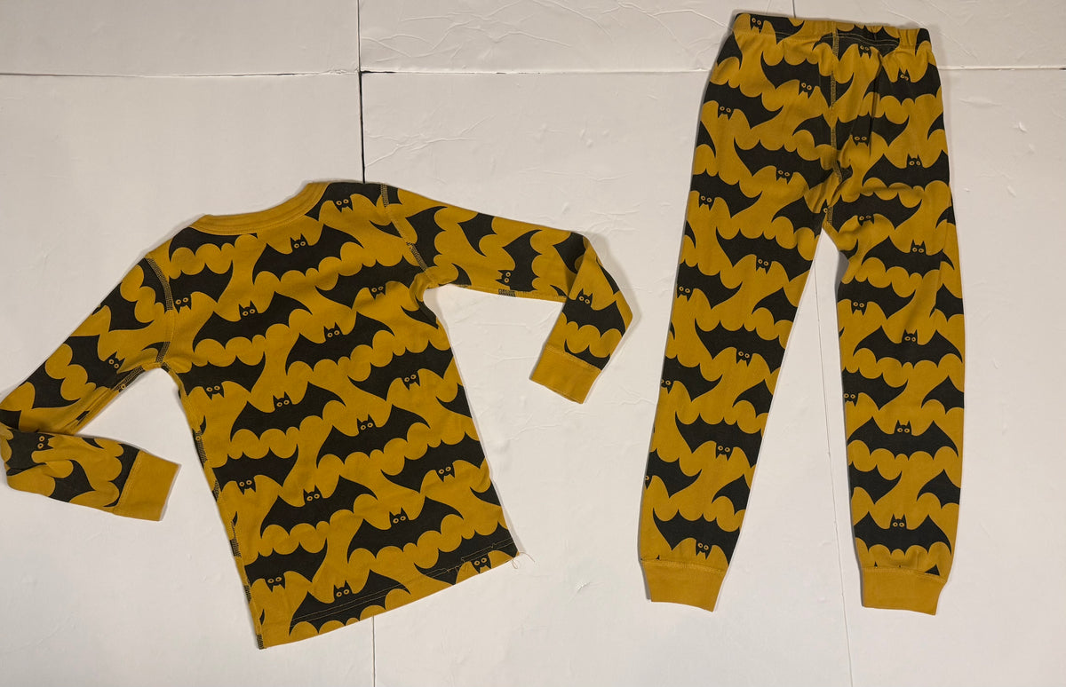 #141 Unisex 6-7 (120) Hanna Andersson Halloween Bat Long Sleeve Pajamas