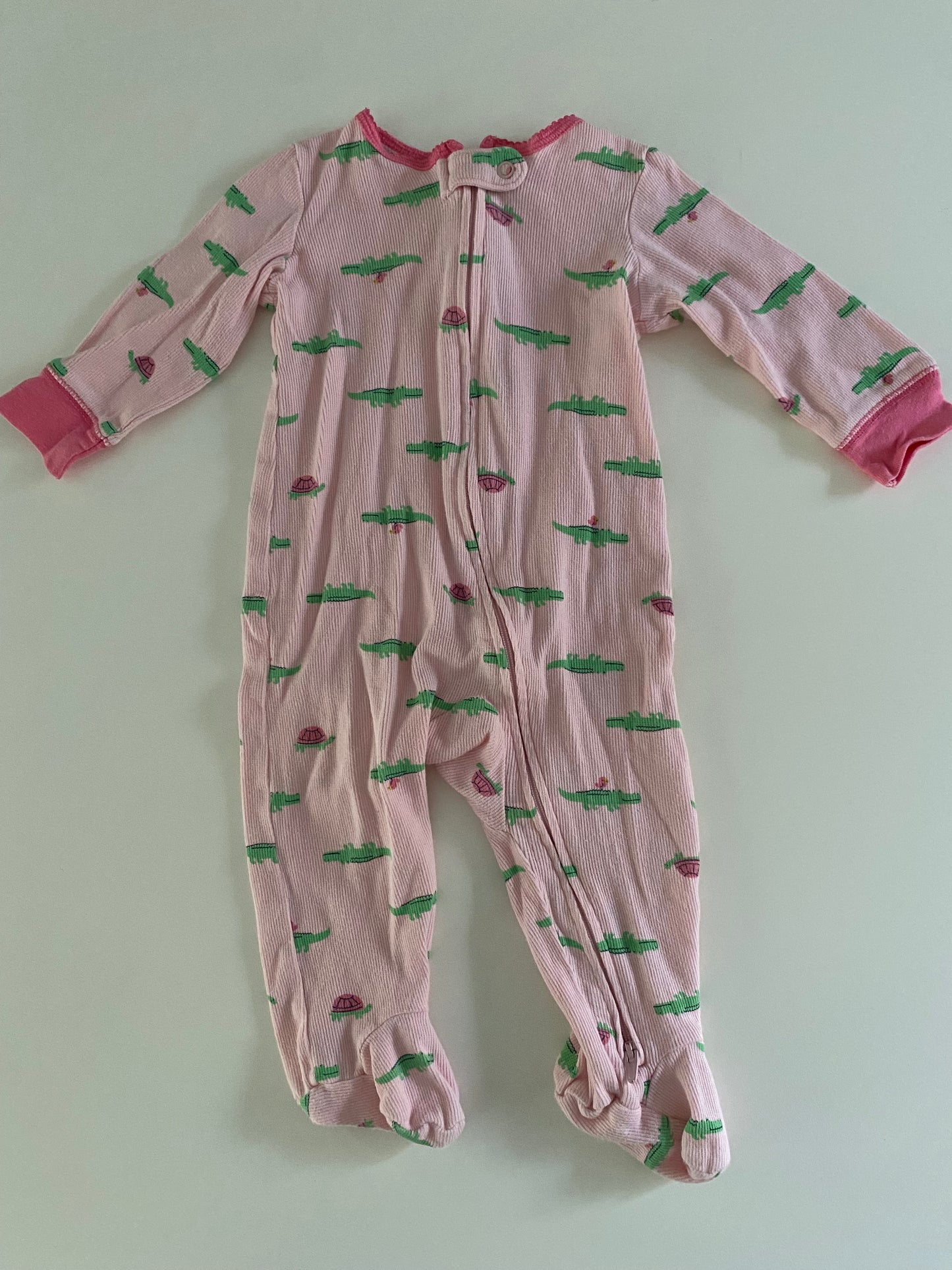 #84B- Girls 9M, Carter’s pink alligator & turtle footed pajamas, VGUC