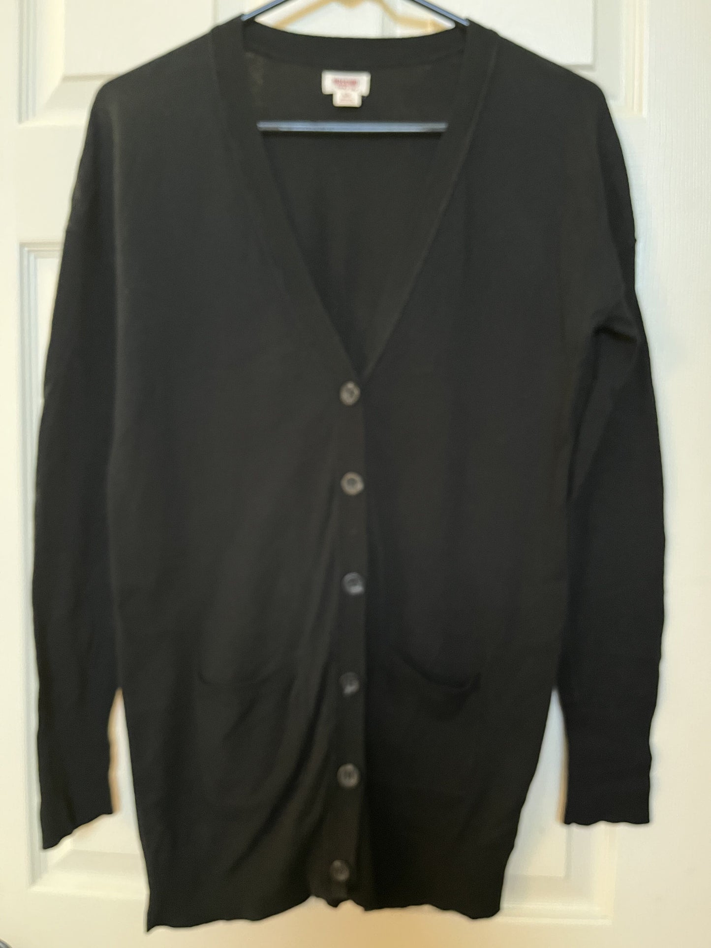 #124 Women's Black V-Neck Cardigan Size S