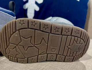 Carters Toddler Size 4 Hiking Boots