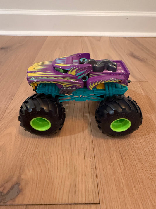 #21 • Monster Truck