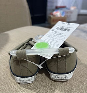 Carters Baby 0-3 month shoes New With Tags