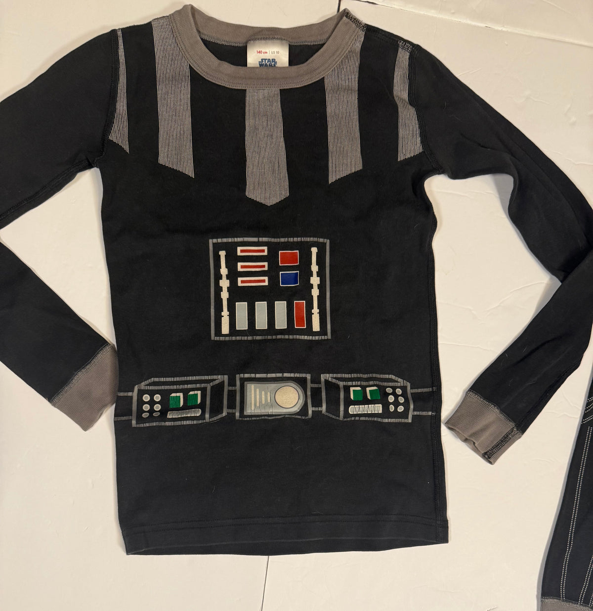 #141 Boys 10 (140) Hanna Andersson Star Wars Darth Vader Long Sleeve Pajamas