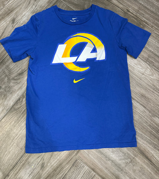 #218 yM Nike rams tshirt