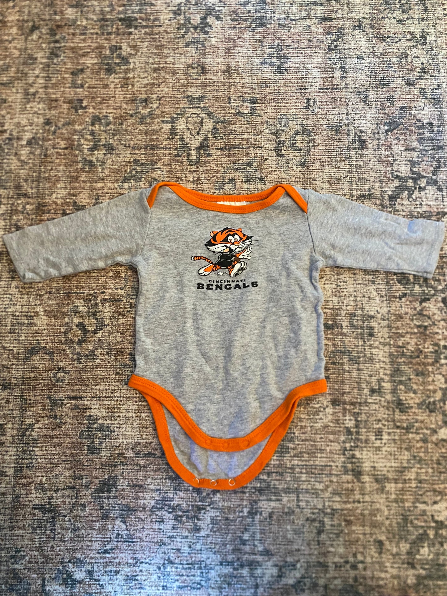 #41 bengals onsie 3-6 moths