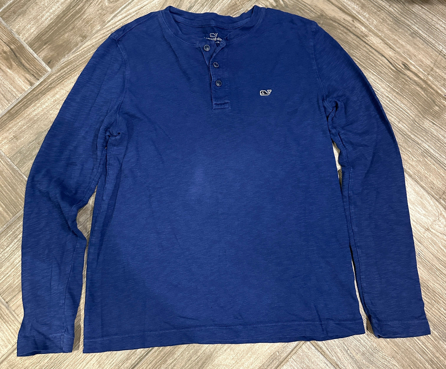 #218 Sz yM vineyard vines Long sleeve