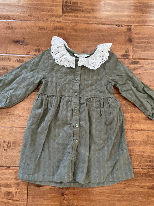 #199 REDUCED Girls Beebay green dress size 12-18 months EUC