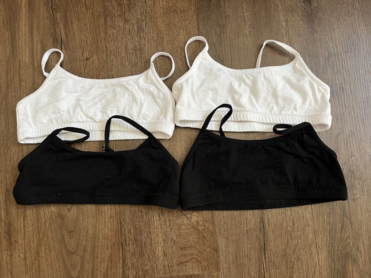 #124 EUC Old Navy Black & White Set of 4 Bras Girls Size M