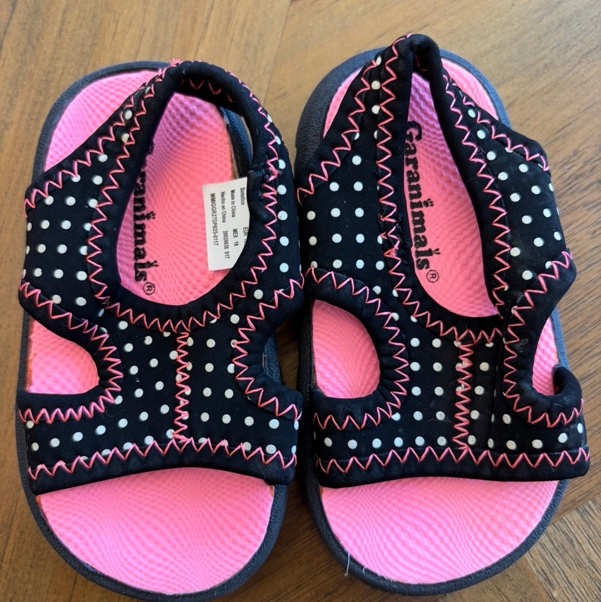 Seller 22 garanimals water shoes size 3c