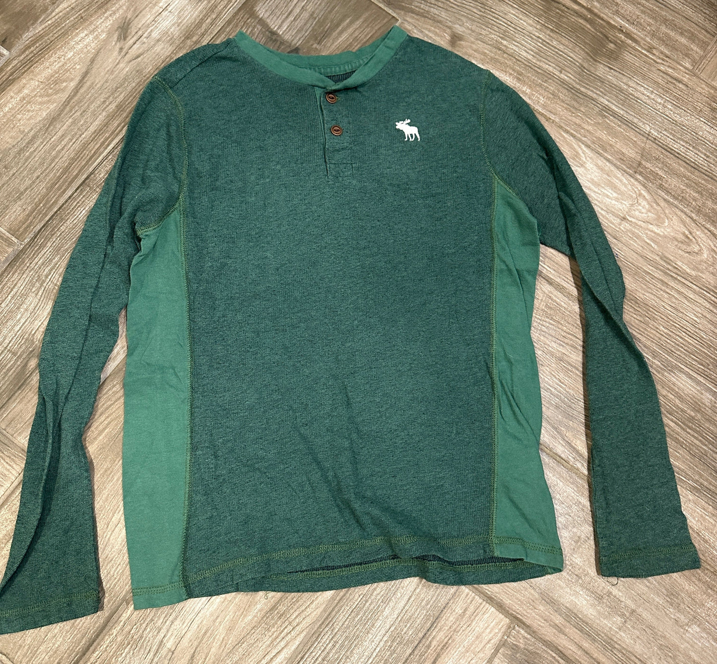 #218 Sz YLrg  Abercrombie long sleeve