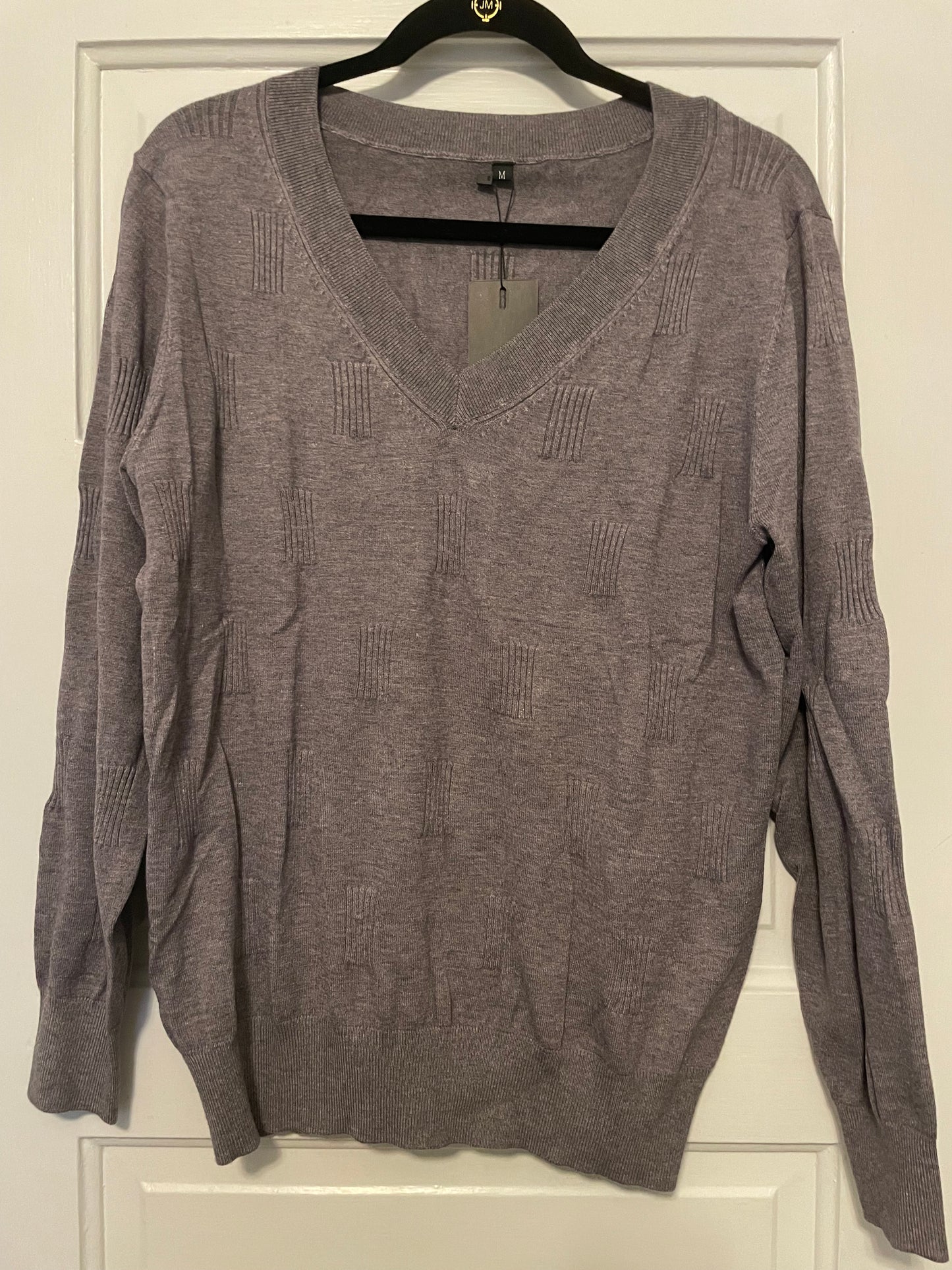 NEW Womens M V-Neck Sweater Gray