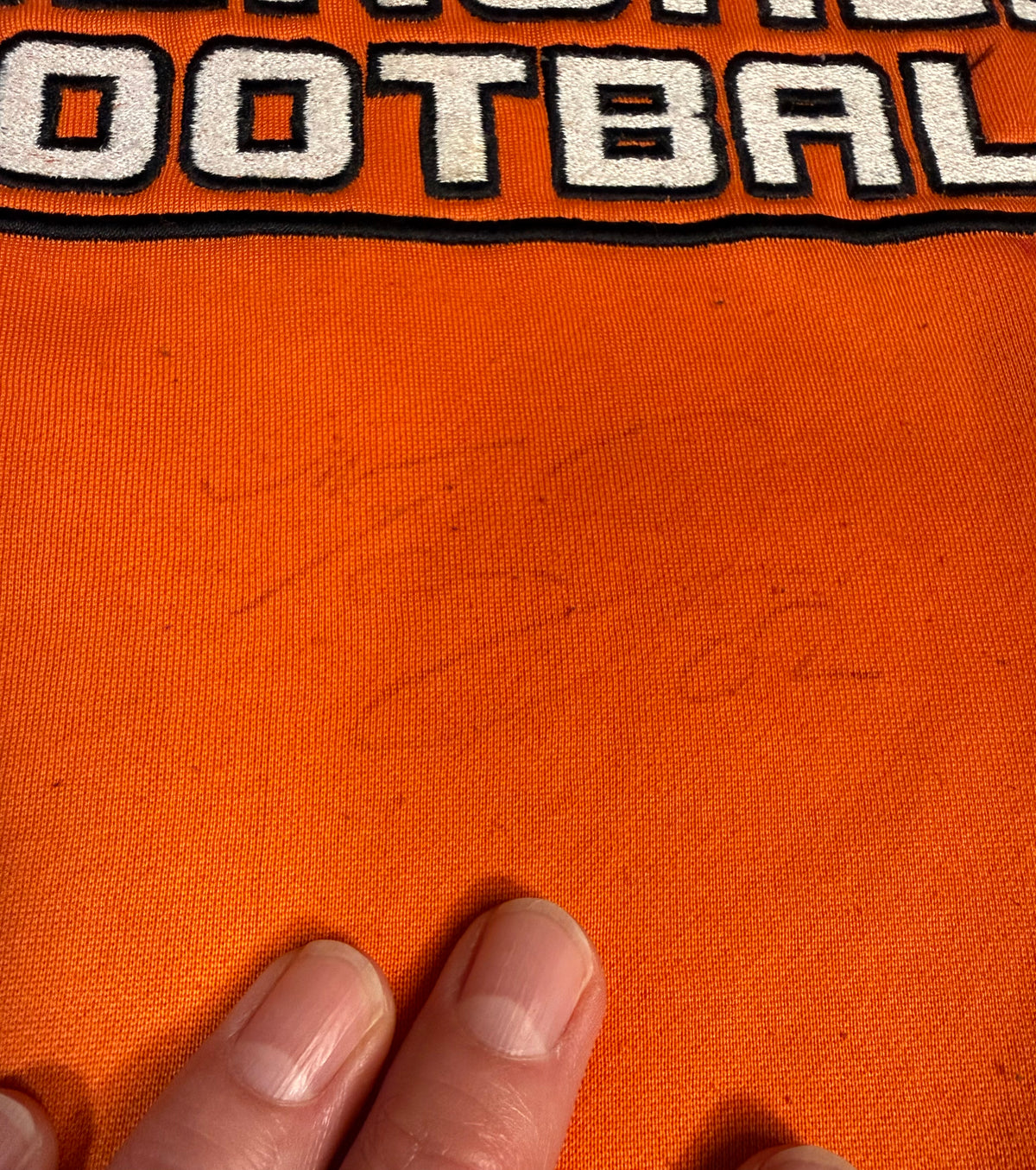 #141 Boys Medium 10/12 Reebok NFL Bengals Football Sweatshirt with a faded bengals signature