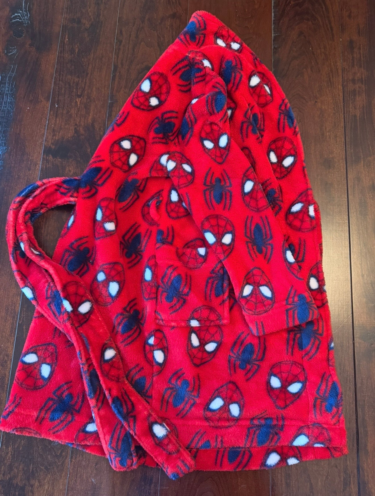 #28 Marvel Spider-Man Robe - Boys 6
