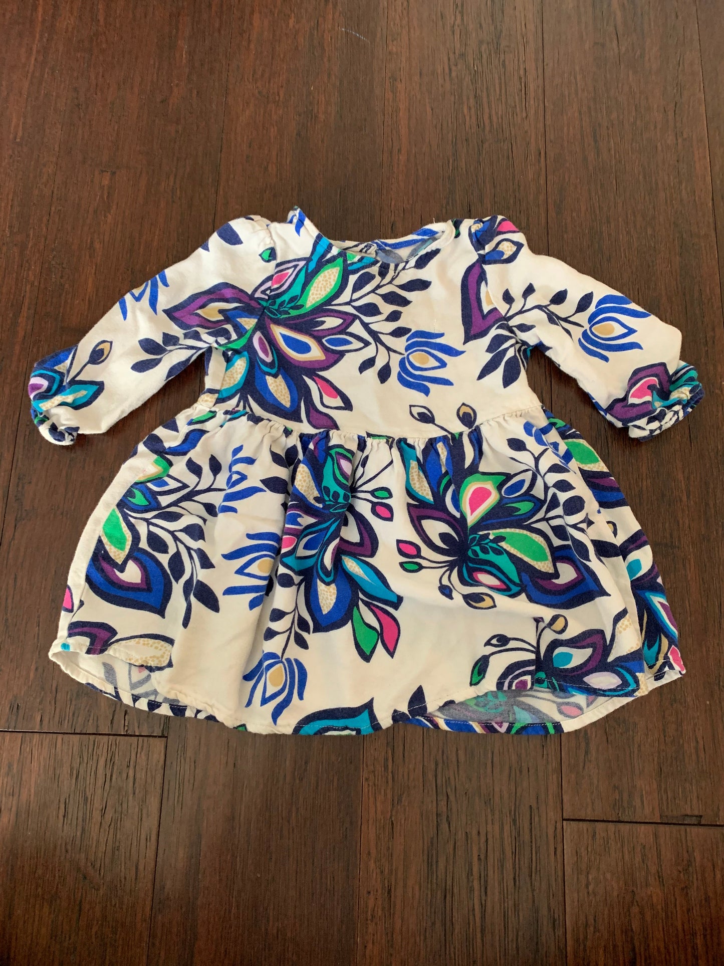 Seller 48, Crazy 8 dress, 12-18M