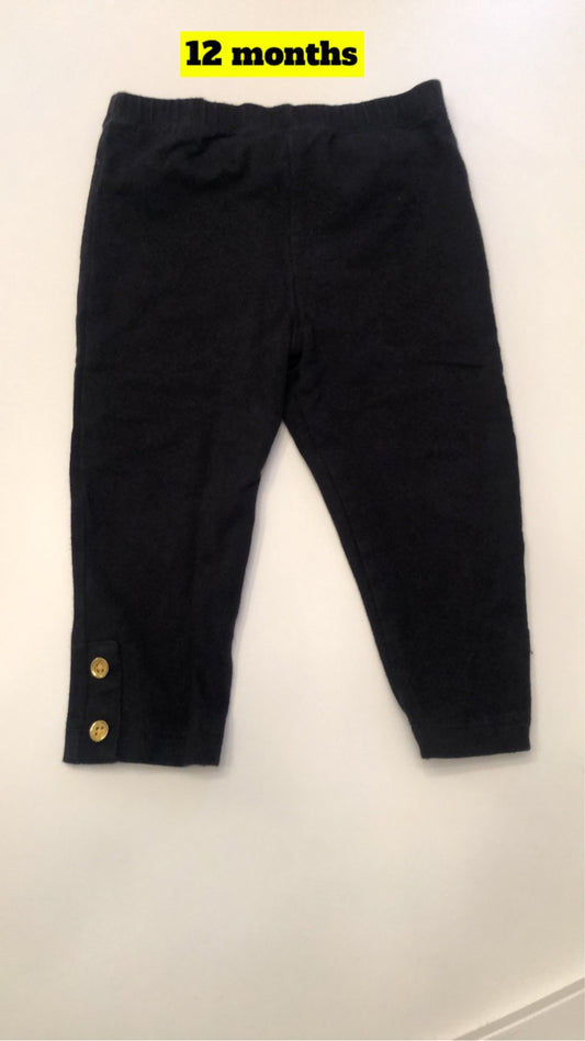 Girls 12m black leggings with tow gold buttons on bottom of leg