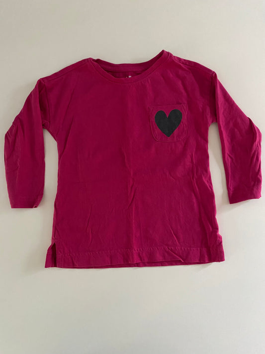 #84B- Girls 2T, Primary pink heart shirt, EUC