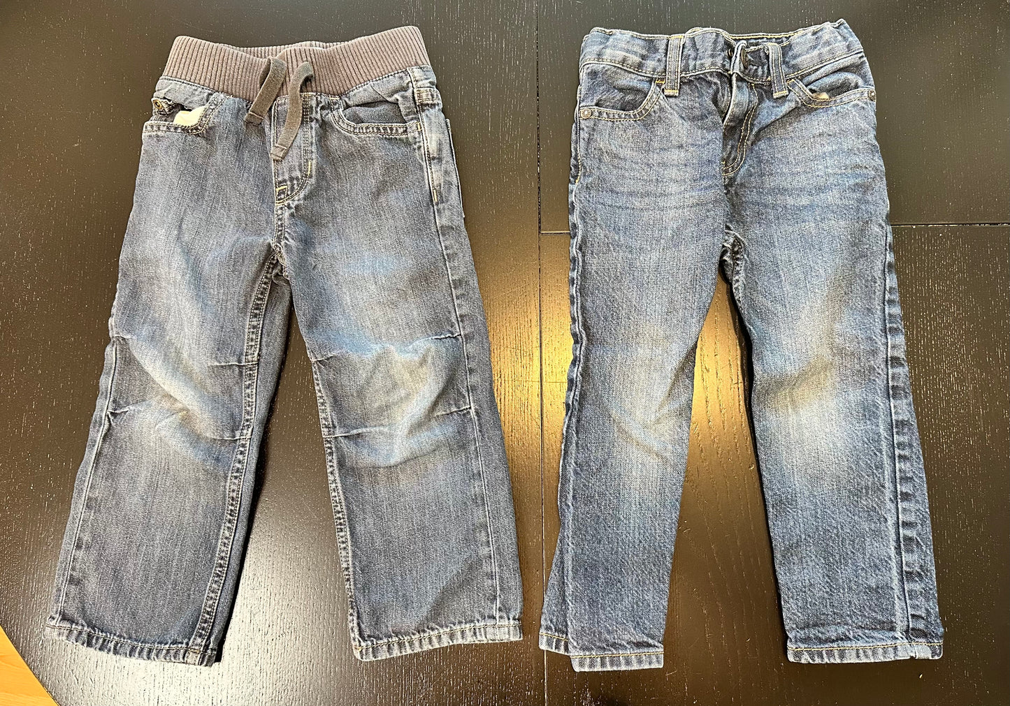 #102A Boy's 3T Jeans Bundle (4)