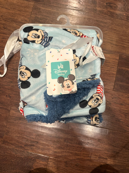 #218 nip soft fleece blanket