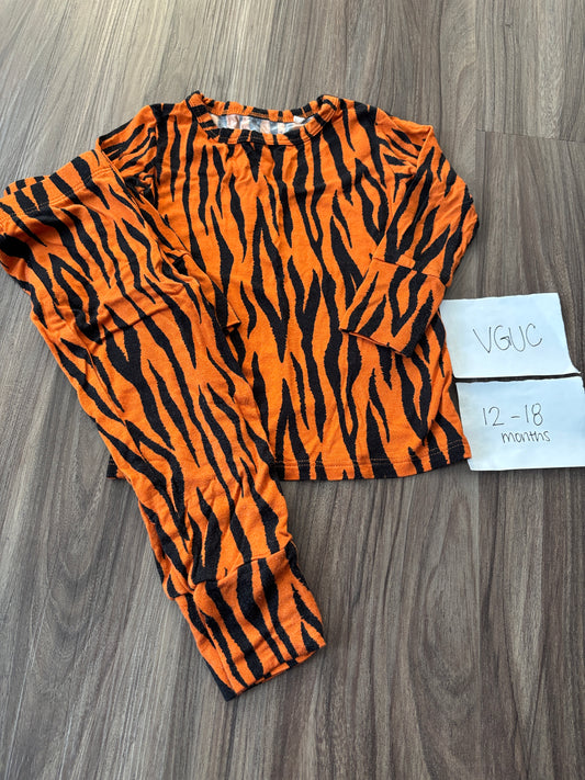 #138 - 12-18 Mo - VGUC Posh Peanut - Bengal Striped Pajamas - PU 45236