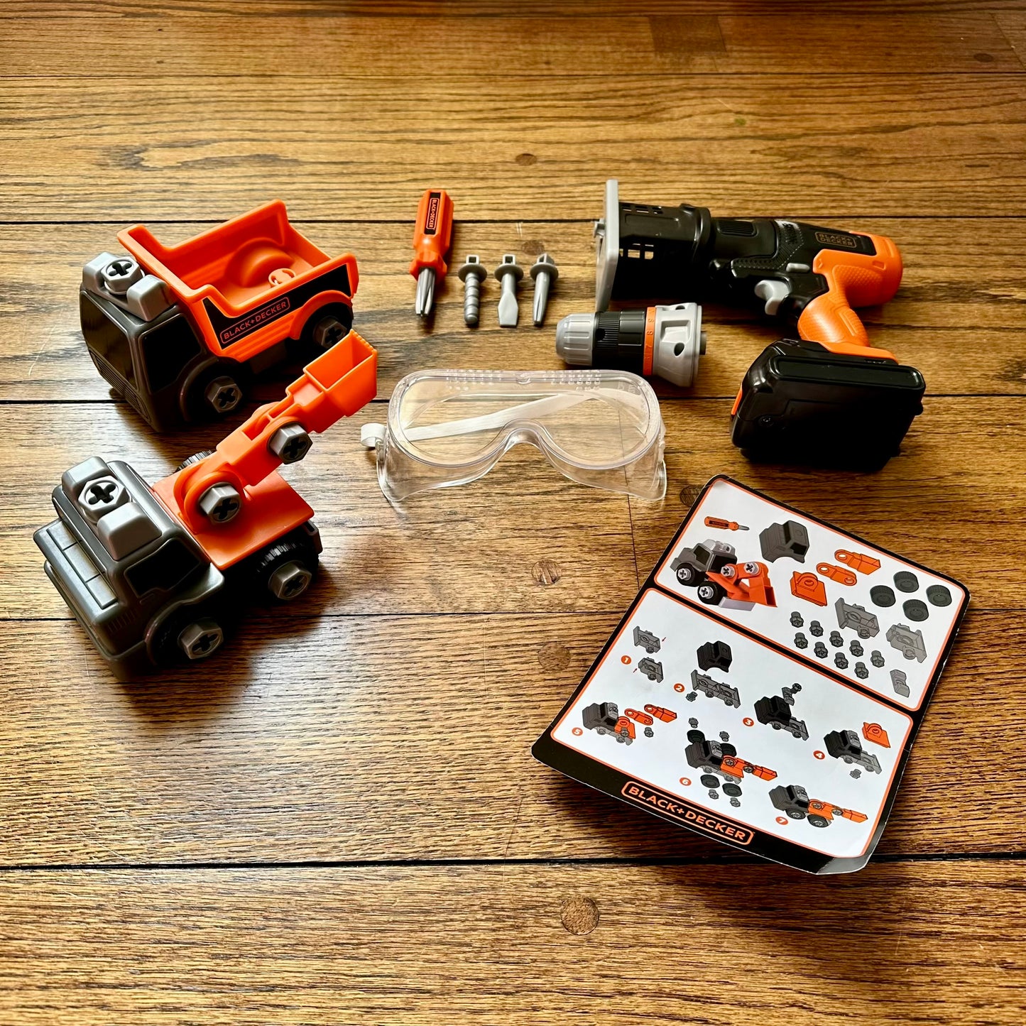 #95 Black+ Decker Matrix Jr. Building Kit with Power Drill