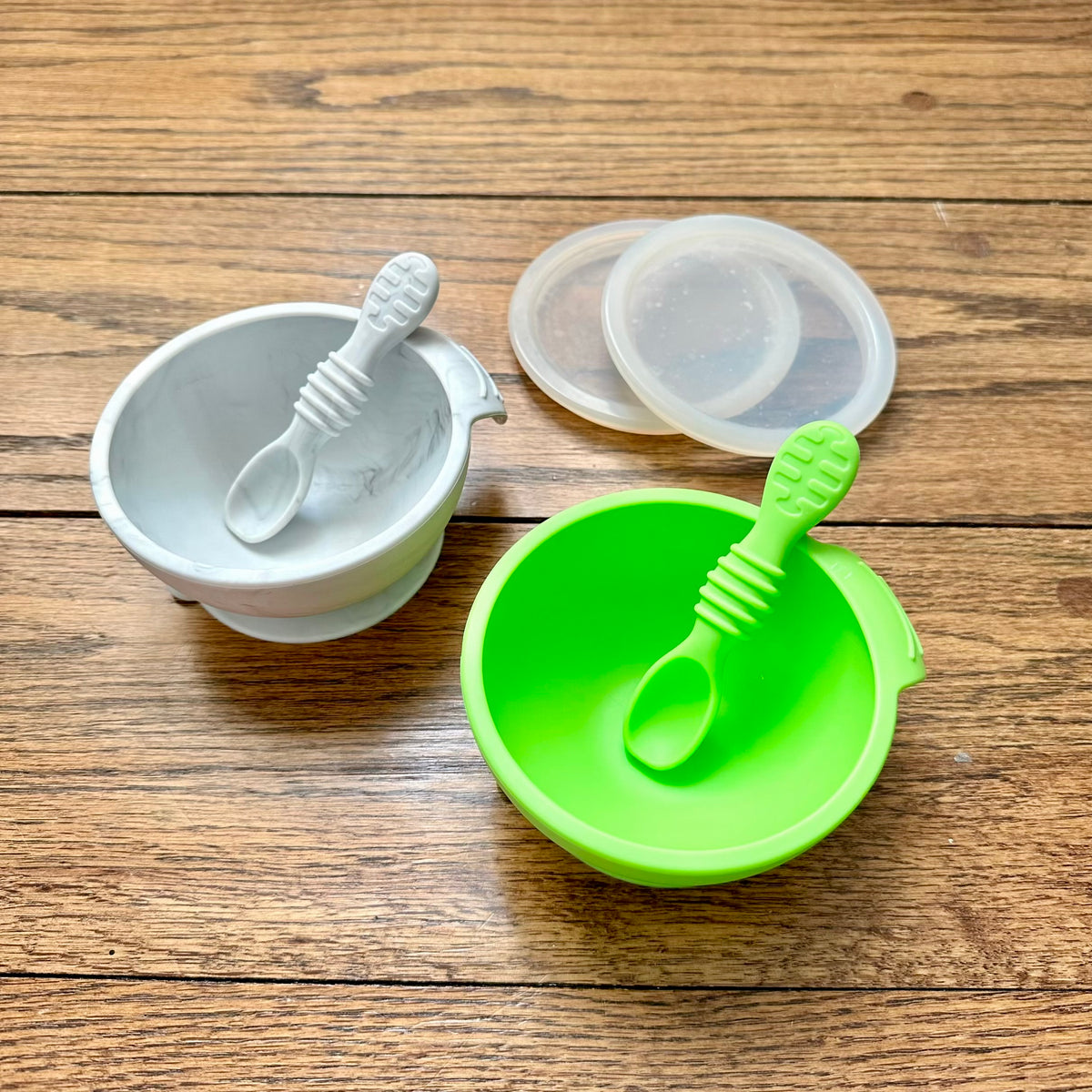 #113	Bumpkins Silicone Suction Bowl with Spoon + Lid, Gray and Green