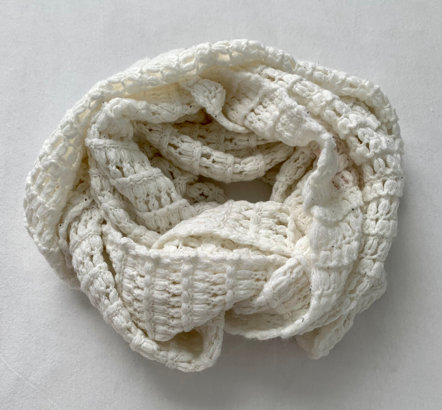 Seller #15 Women’s Victoria’s Secret White Infinity Scarf