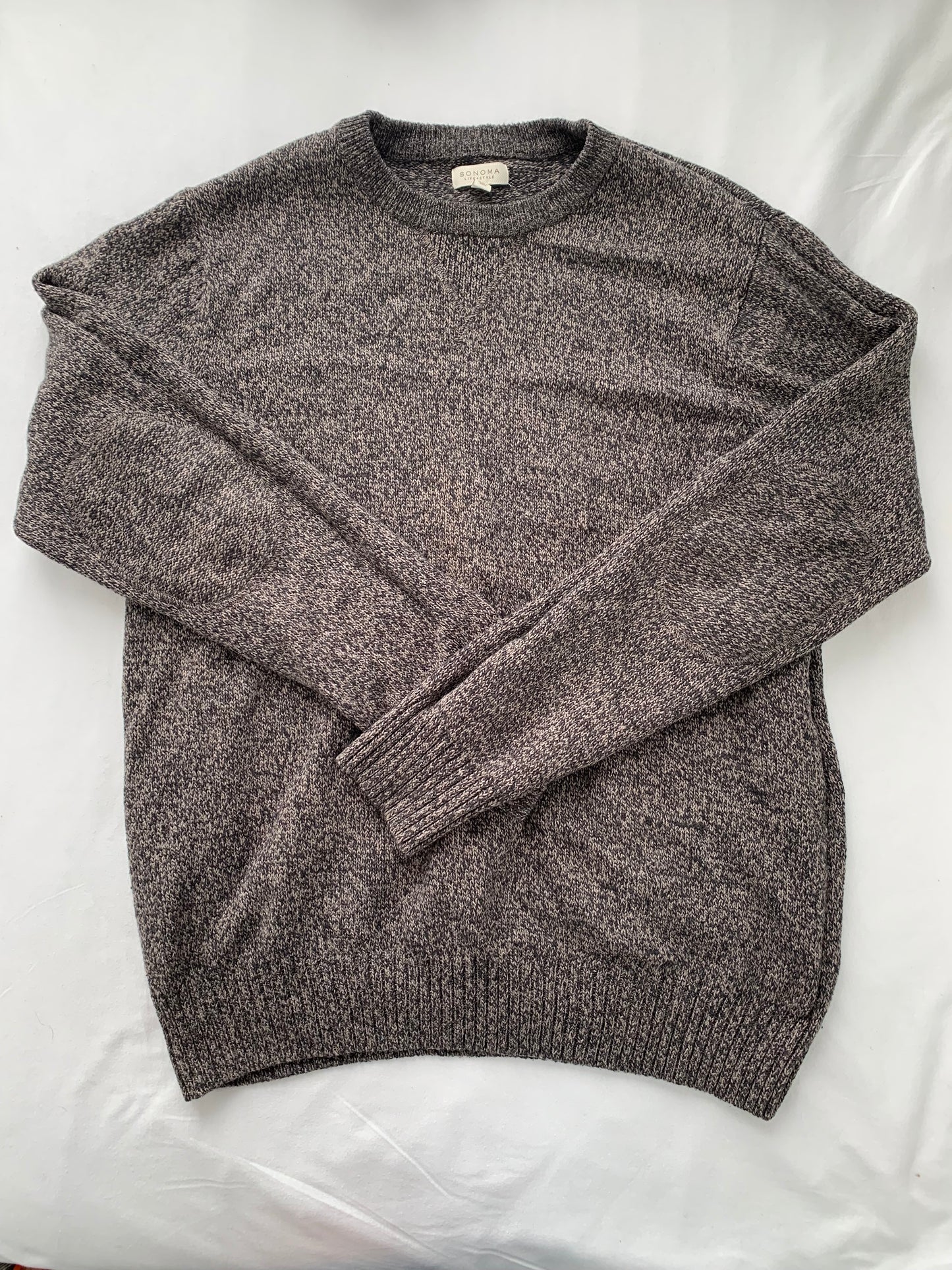 Seller #15 Men’s 2X Black Gray Knit Sweater