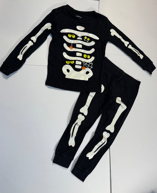 #180 Unisex Boy/Girl 3T Carter's Skeleton Pajama (2 of 2 available)