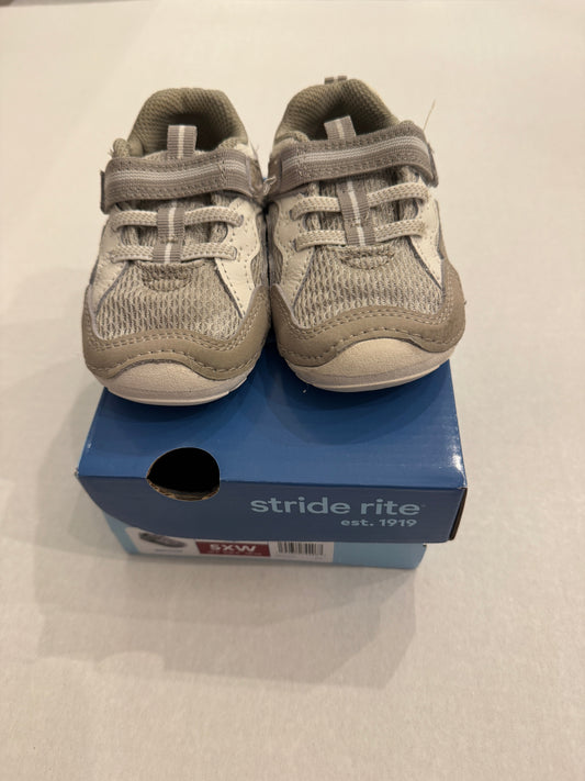 Seller #34 Stride Rite 5XW toddler boys shoes